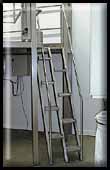 L’ECHALIER SITI EUROPE est un principe d’escalier ergonomique. Ses formes sont &eacute;tudi&eacute;es pour s’adapter aux gestes de l’utilisateur. Il a l’avantage d’&ecirc;tre peu encombrant. Le confort d’usage est identique &agrave; celui d’un escalier.